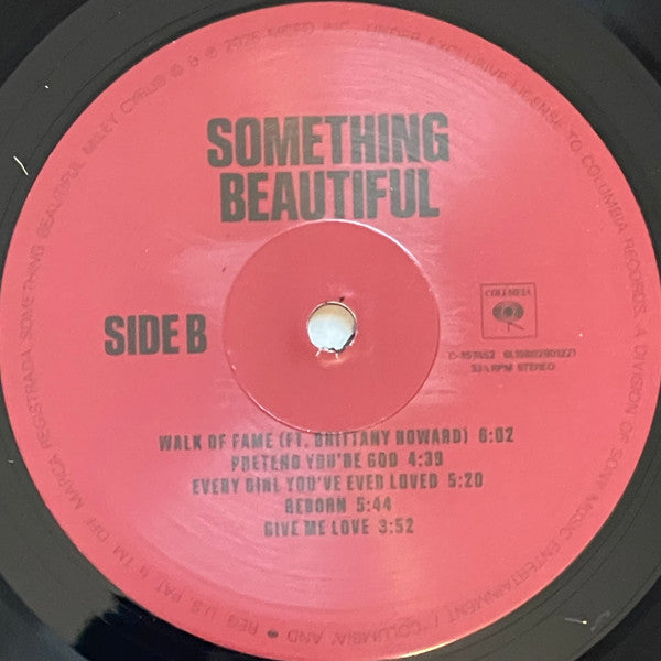 Miley Cyrus - Something Beautiful