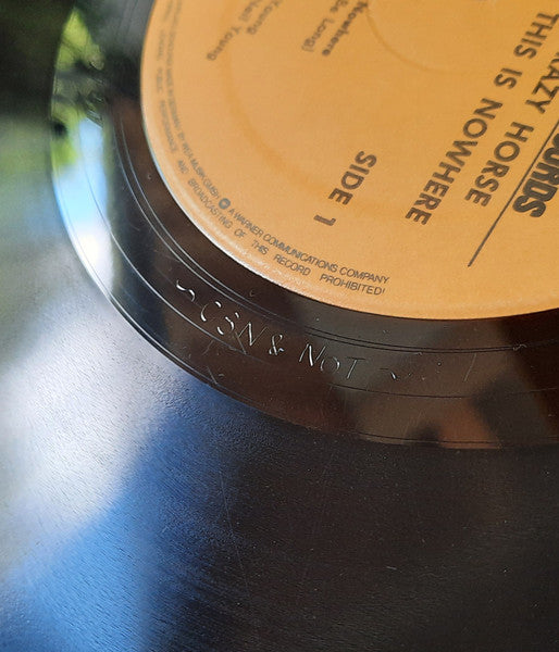 Neil Young - Everybody Knows This Is Nowhere