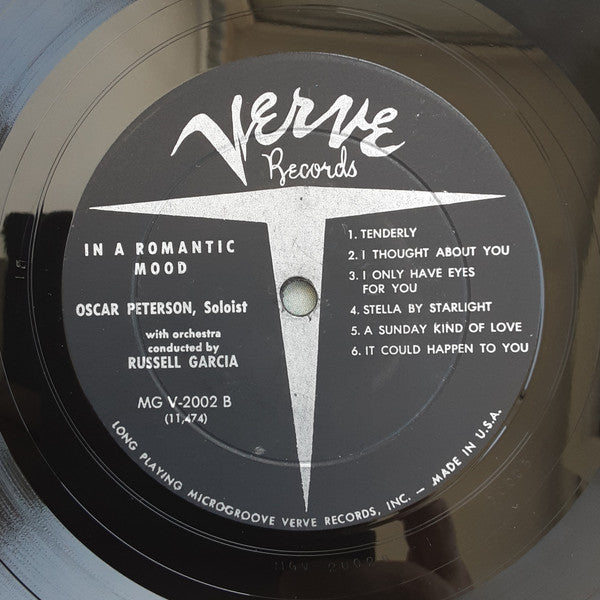 Oscar Peterson - In A Romantic Mood