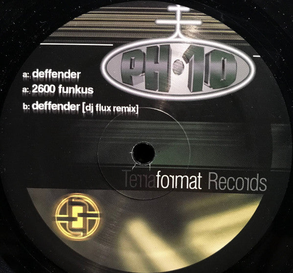 2600 Funkus / Deffender