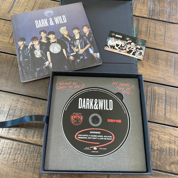 BTS - Dark&Wild