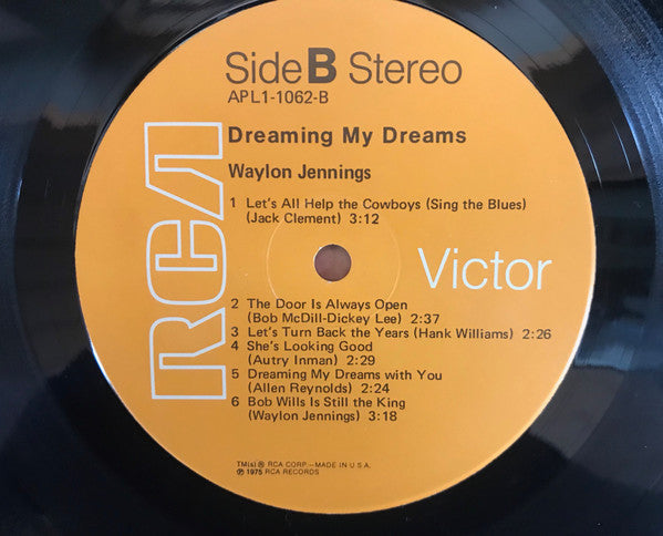 Waylon Jennings - Dreaming My Dreams