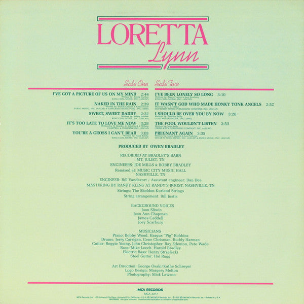 Loretta Lynn - Loretta