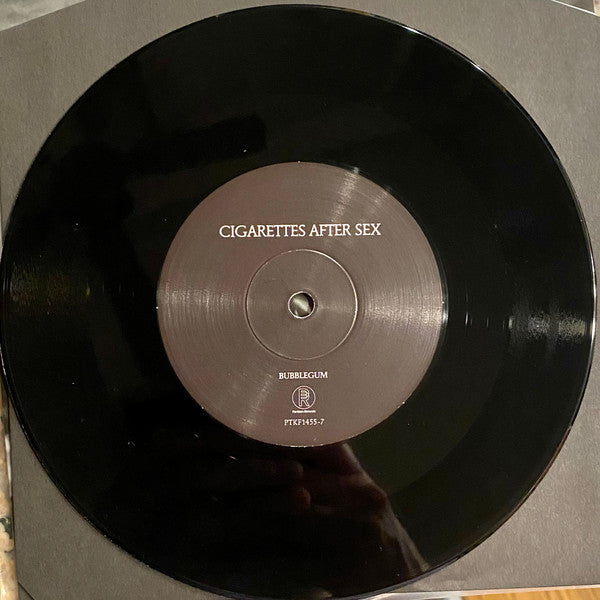 Cigarettes After Sex - Bubblegum