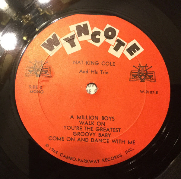 The Nat King Cole Trio - Nat King Cole And His Trio