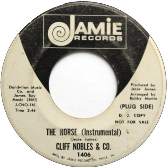 Cliff Nobles & Co - The Horse