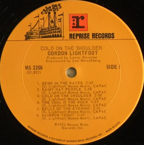 Gordon Lightfoot - Cold On The Shoulder