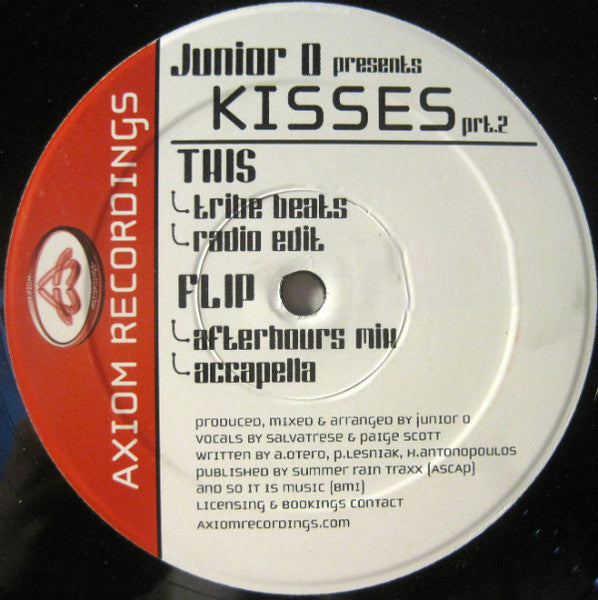 Junior O - Kisses