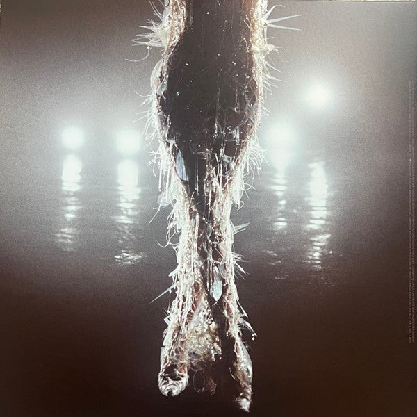 Miley Cyrus - Something Beautiful