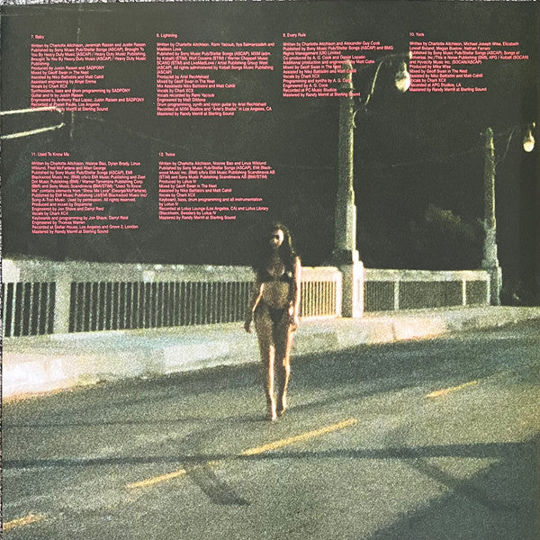 Charli XCX - Crash