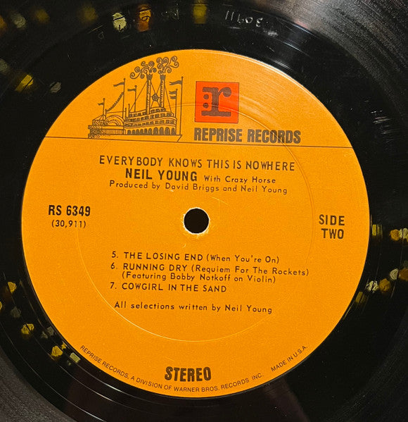 Neil Young - Everybody Knows This Is Nowhere