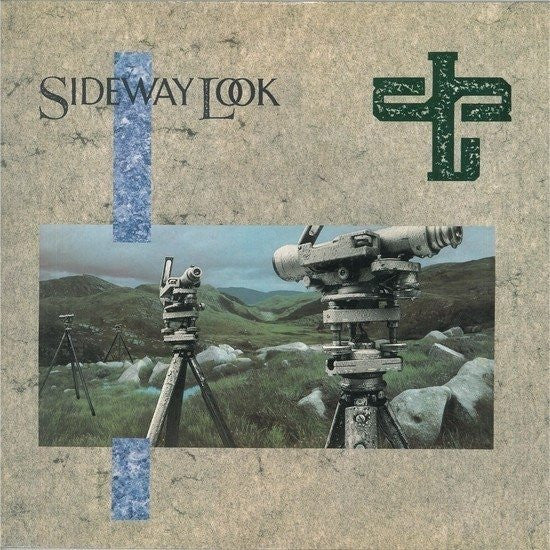 Sideway Look