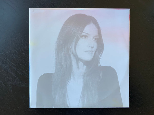 Young Summer - Siren