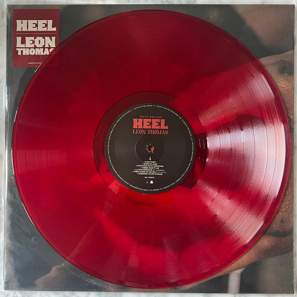 Leon Thomas III - Mutt Deluxe: Heel