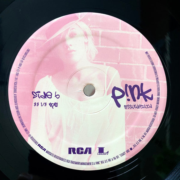 P!NK - M!ssundaztood