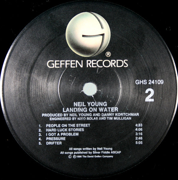 Neil Young - Landing On Water