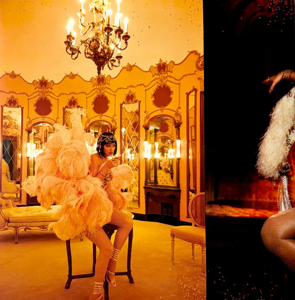 Taylor Swift - The Life Of A Showgirl