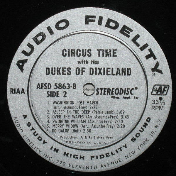 Circus Time With The Dukes Of Dixieland, Volume 7