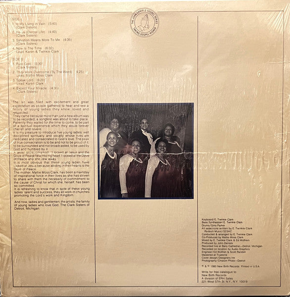 The Clark Sisters - Is My Living In Vain