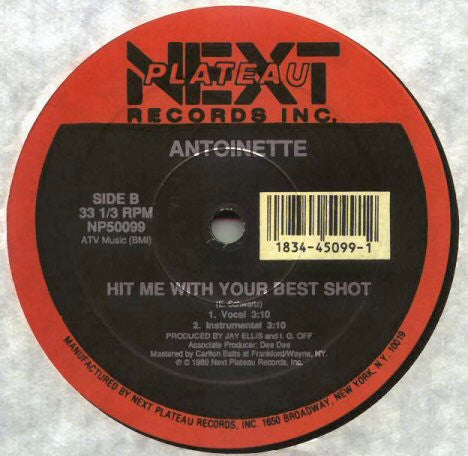 Antoinette - Who's The Boss