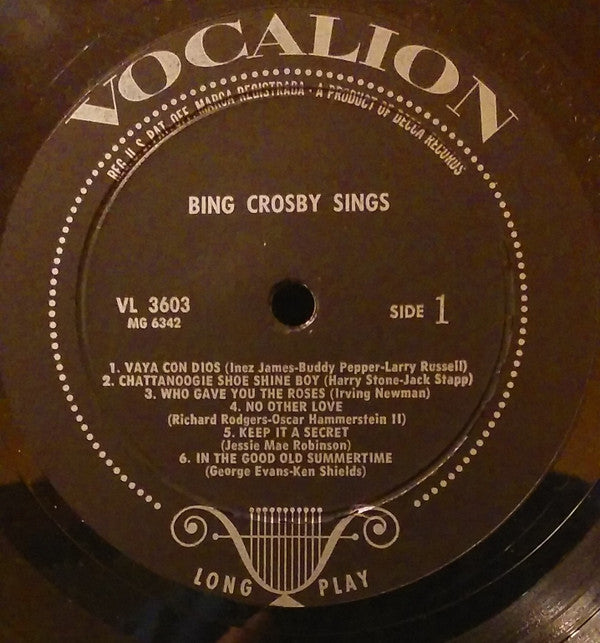 Bing Crosby Sings