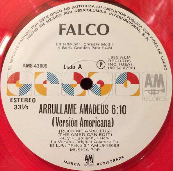 Arrullame Amadeus (Versión Americana) = Rock Me Amadeus (The American Edit)